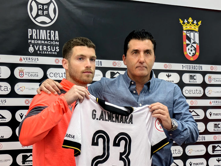 Edu Villegas junto a Gonzalo Almenara