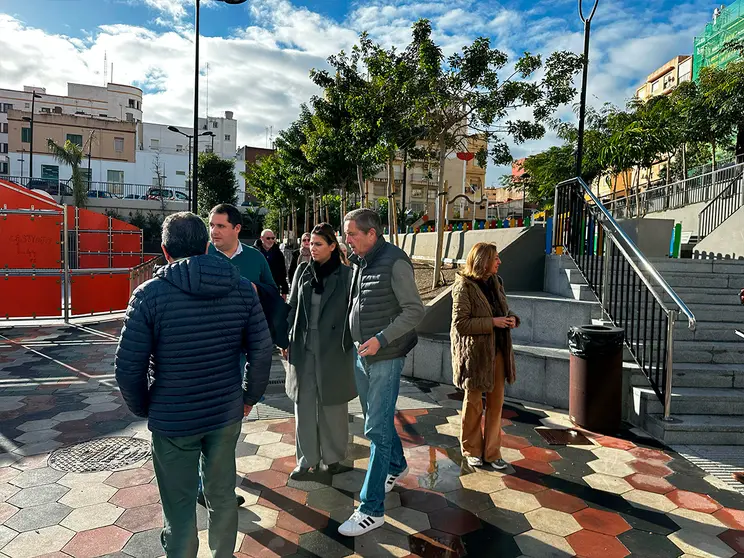 Visita del Gobierno a Hadu