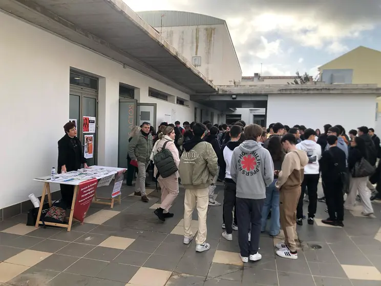 I Sal&oacute;n Estudiantil y de orientaci&oacute;n sobre el acceso a la universidad de la UGR