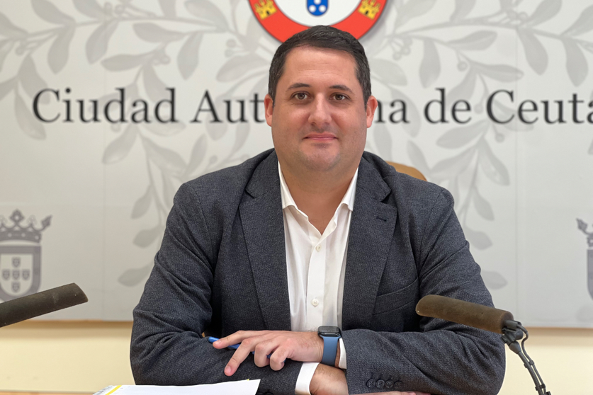 Alejandro Ram&iacute;rez, Portavoz del Gobierno / Alma Palomino