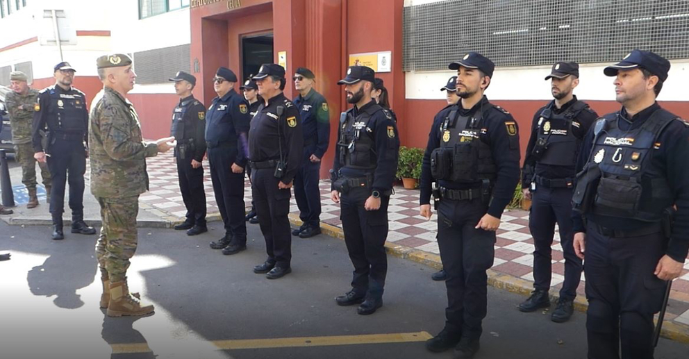 Despedida de la Jefatura Superior de Polic&iacute;a Nacional de Ceuta al Comandante General, Marcos Llago / Cedida CNP
