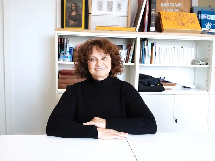 Rosa Ram&oacute;n, coordinadora del Club de Lectura / C&eacute;sar Mart&iacute;n