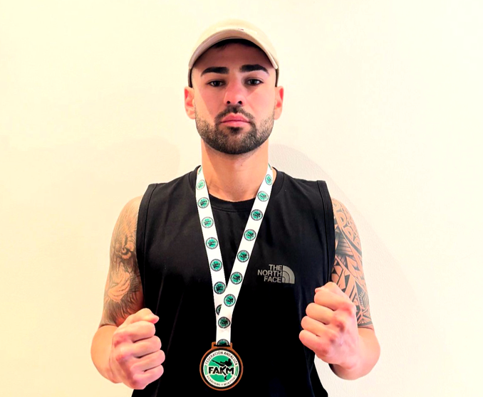 Alejandro Jaramillo Catarecha conquista el tercer puesto en el Campeonato de Andaluc&iacute;a de Kickboxing 2025