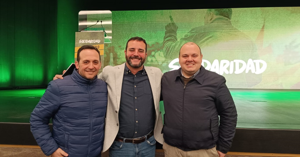 Los representantes de Solidaridad en Ceuta junto a De la Fuente