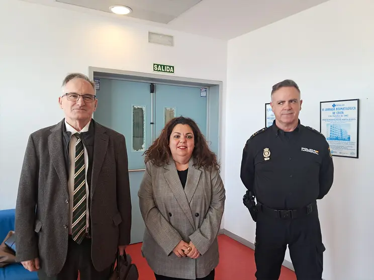 Jornadas de prevenci&oacute;n a las agresiones a Sanitarios / C&eacute;sar Mart&iacute;n