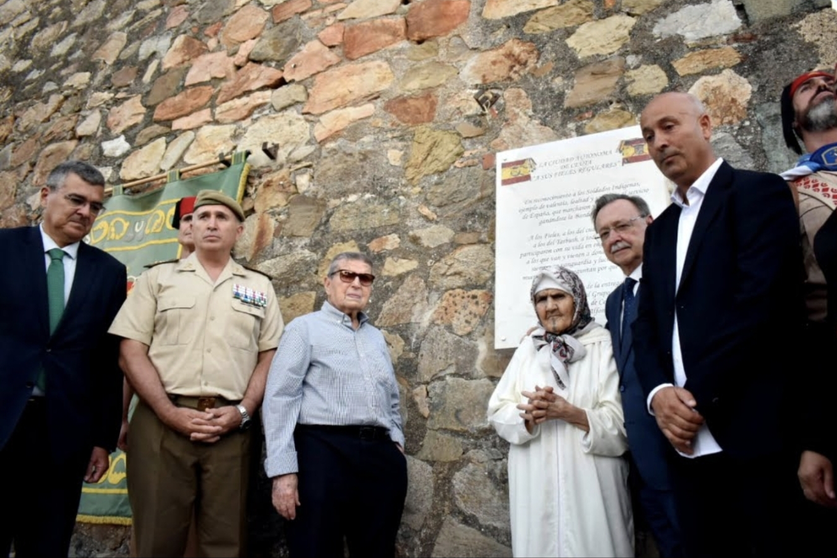 Homenaje a los Regulares Ind&iacute;genas y sus viudas en las Murallas Reales