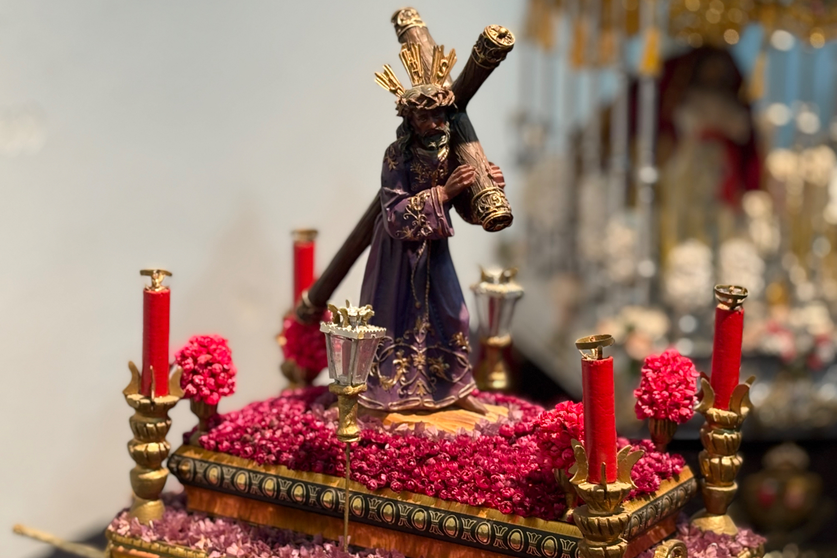 Exposici&oacute;n Semana Santa en miniatura / Alma Palomino