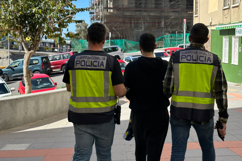 Detenci&oacute;n enfermero de 26 a&ntilde;os / Cedida CNP