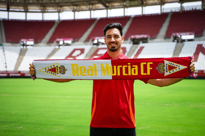 Gianfranco Gazzaniga sobre el partido ante el Ceuta_ _se ha movilizado toda la ciudad_ 