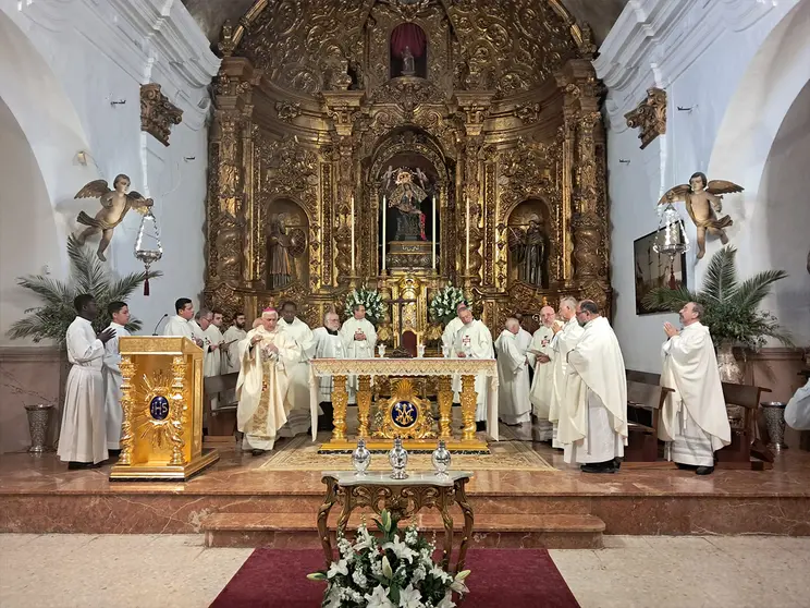 Misa Crismal 2025 / C&eacute;sar Mart&iacute;n