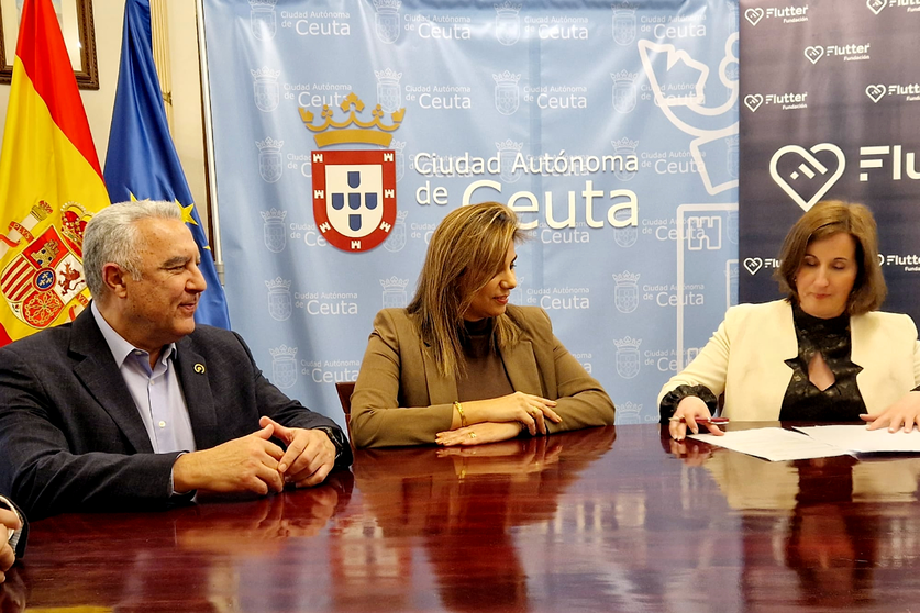 Firma del Convenio entre la Fundaci&oacute;n Flutter y la AECC / Laura Ortiz