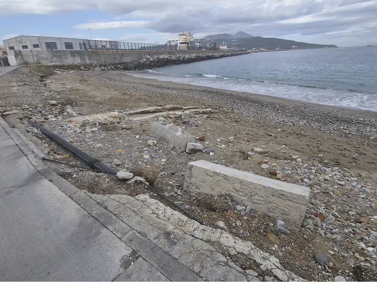 Accesos a la Playa de San Amaro