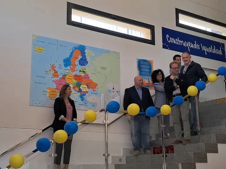 Conmemoraci&oacute;n del D&iacute;a de Europa en la Escuela de la Construcci&oacute;n / C&eacute;sar Mart&iacute;n