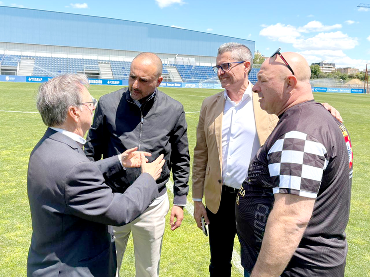Garc&iacute;a Gaona junto a Luhay Hamido, Juan Vivas y Nicola Cecchi en Fuenlabrada