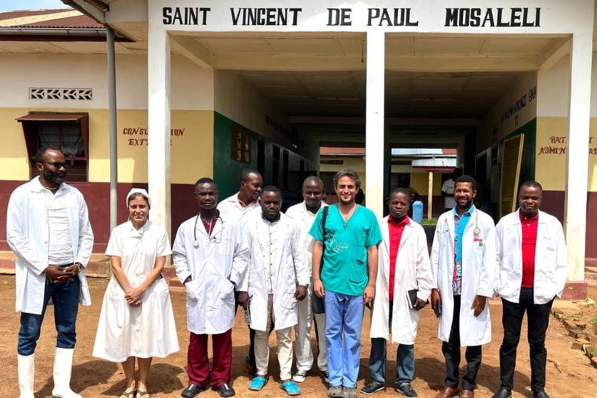 El doctor Garc&iacute;a Lanzas en el Congo / Colegio de M&eacute;dicos