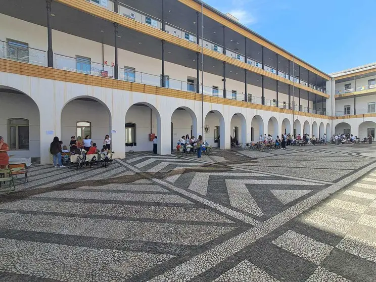Campus Universitario / C&eacute;sar Mart&iacute;n