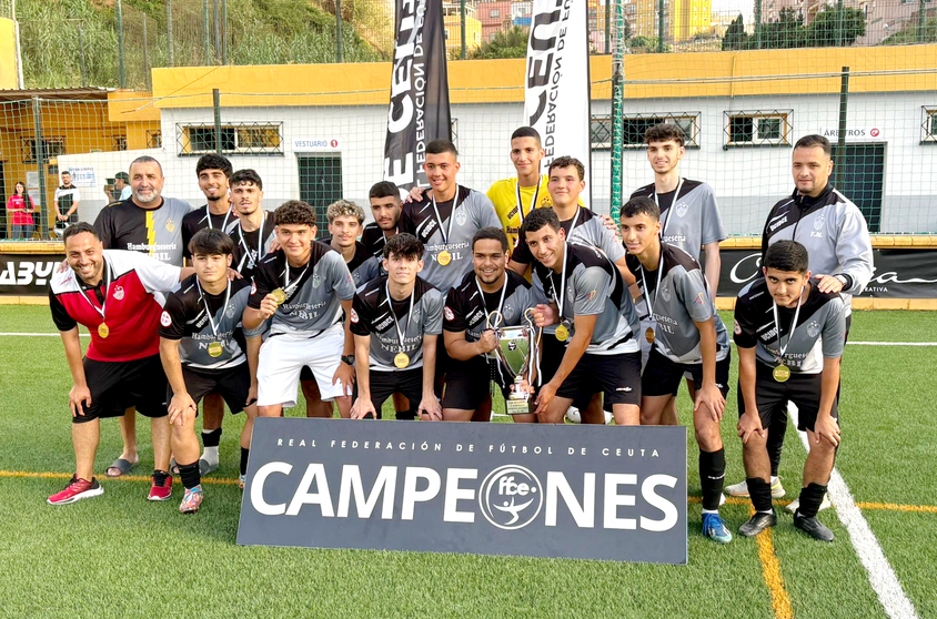 Sporting, campe&oacute;n de juveniles