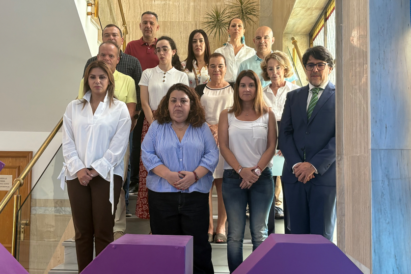 Minuto de silencio en Delegaci&oacute;n / Alma Palomino