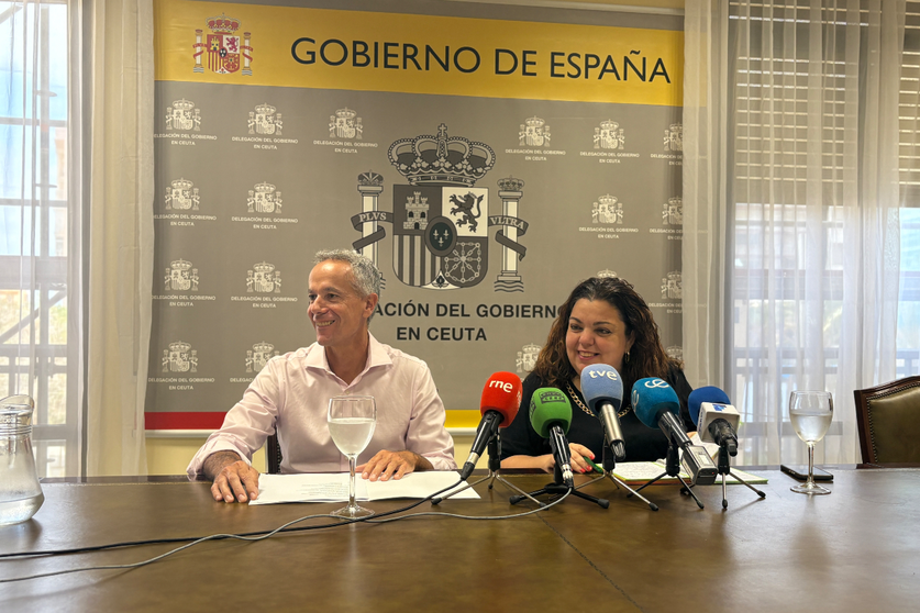 Miguel Se&ntilde;or y Cristina P&eacute;rez durante la rueda de prensa de este jueves / Alma Palomino