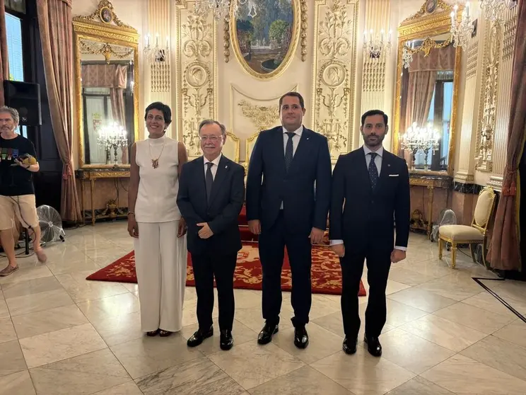 Toma de posesi&oacute;n Ram&iacute;rez, Chandiramani y Pe&ntilde;alver / Alma Palomino