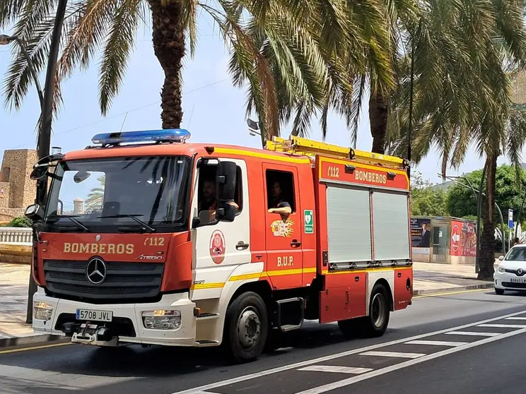 Bomberos / C&eacute;sar Mart&iacute;n