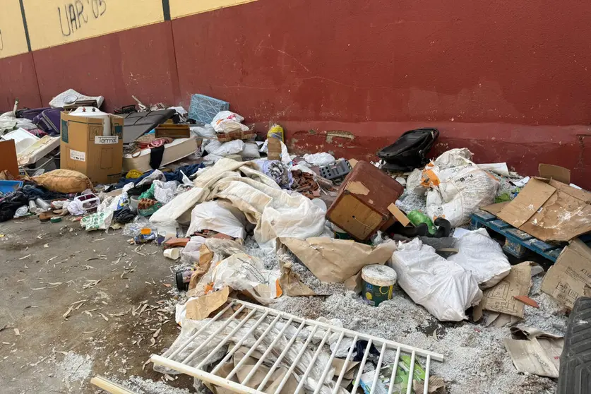 Basura en el Tarajal