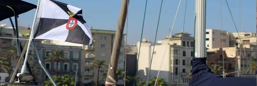  Bandera de Ceuta / Archivo 