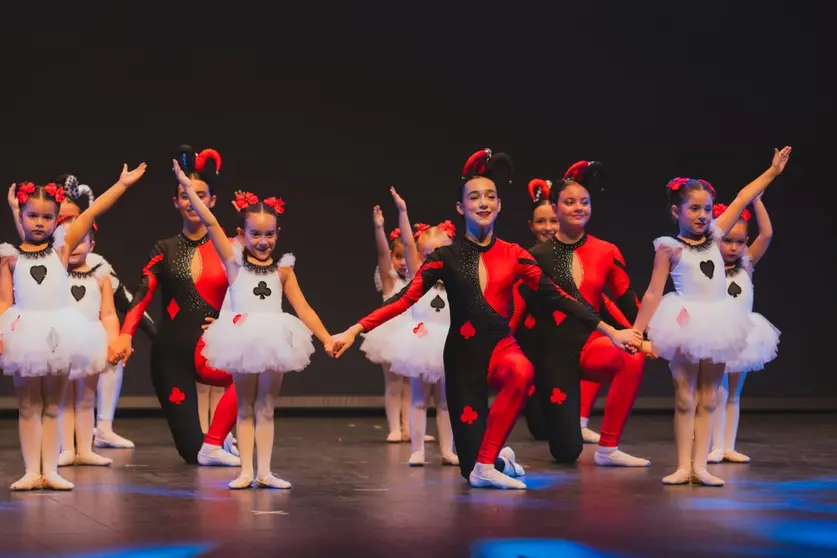 La Escuela de Danza de Rosa Founaud retoma las clases el pr&oacute;ximo lunes / Foto: Escuela de Danza de Rosa Founuad