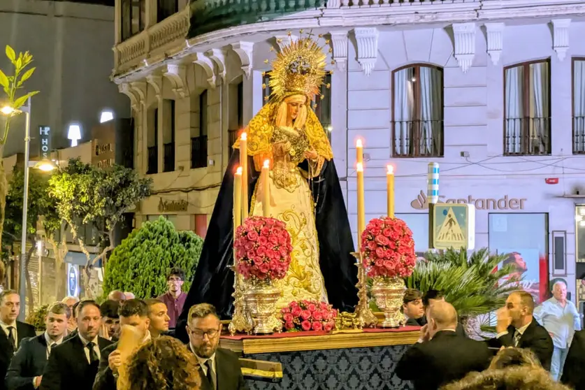 Rosario de Antorchas en honor a Mar&iacute;a Sant&iacute;sima de la Caridad / Rafa B&aacute;ez