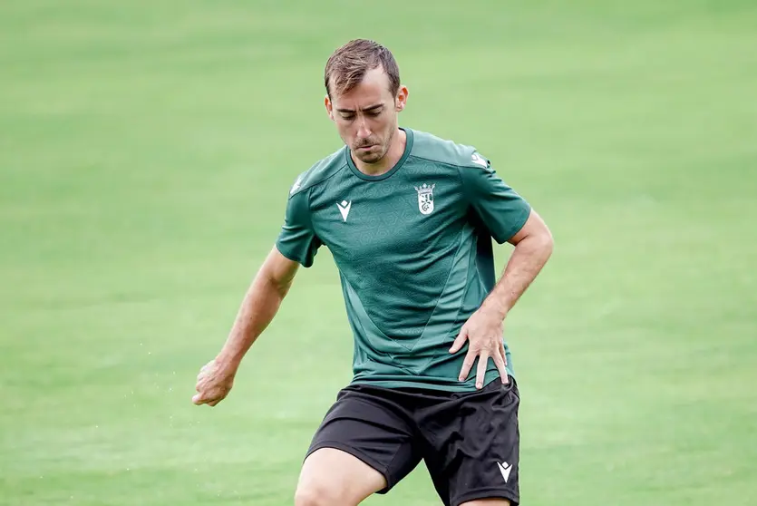 Rub&eacute;n D&iacute;ez, jugador de la AD Ceuta FC. Foto: AD Ceuta FC / Zaki