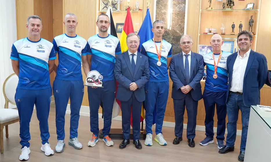 Vivas felicita al equipo de San Urbano de la Polic&iacute;a Local 