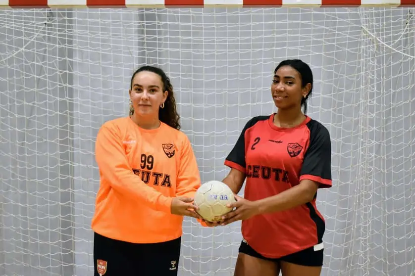 Alba S&aacute;nchez y Elisabeth Adongo, nuevas jugadoras del Balonmano Ram&oacute;n y Cajal