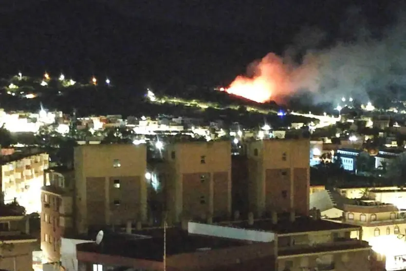 Declarado un incendio en la zona del pantano del Renegado / Alma Palomino