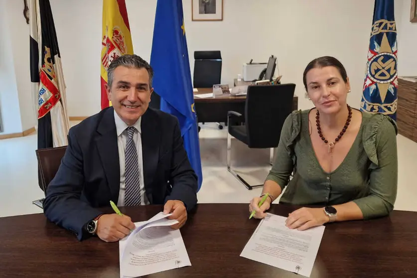 Convenio UNED Ceuta y FAMPA 4 Culturas / Cedida