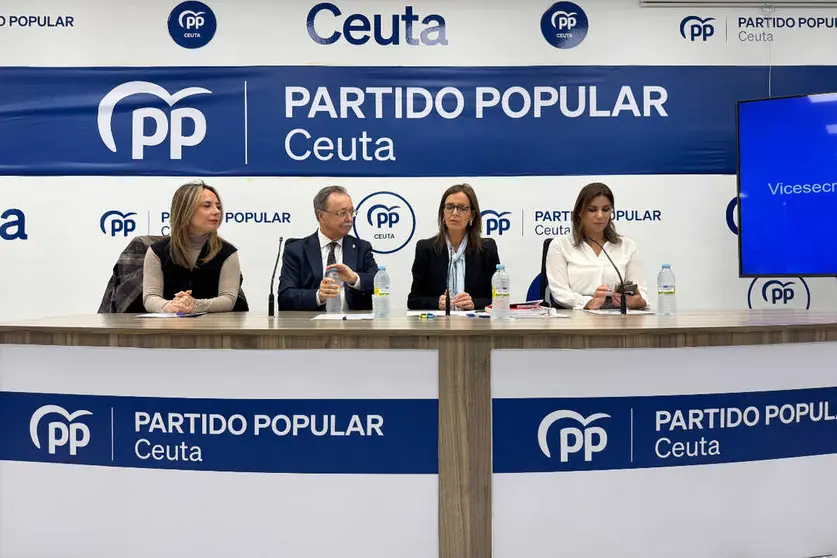 Visita de Carmen F&uacute;nez a Ceuta / PP