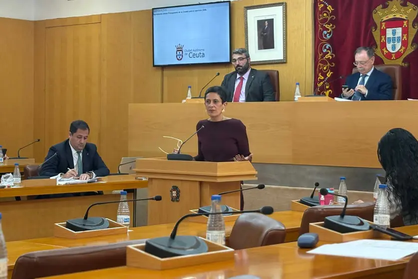 Kissy Chandiramani durante su intervenci&oacute;n en el debate del  Presupuesto General de la Ciudad / Alma Palomino