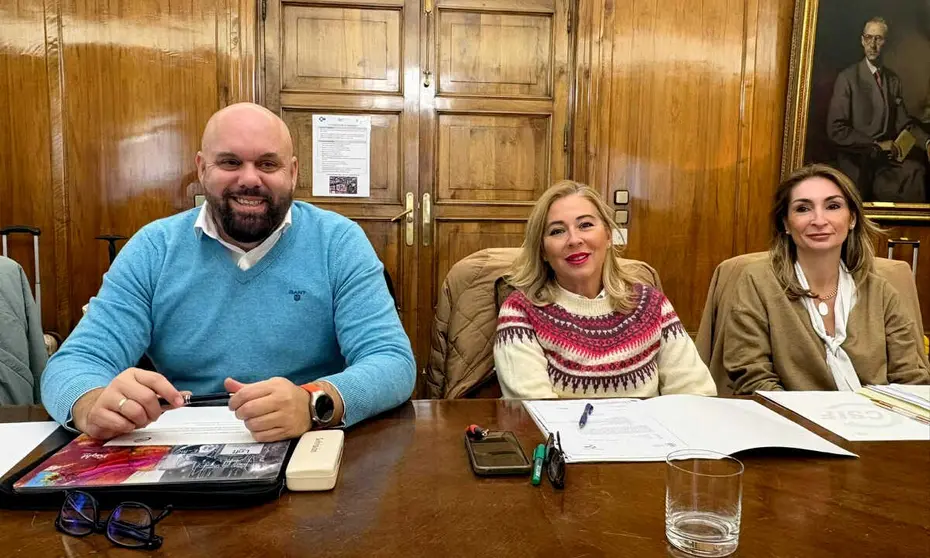 Los representantes de CSIF Ceuta durante la reuni&oacute;n de la Mesa Sectorial en Madrid _ CSIF
