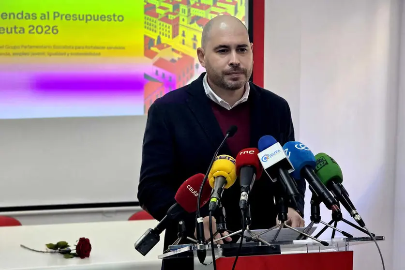 Miguel &Aacute;ngel P&eacute;rez Triano, secretario general del PSOE, durante una de sus comparecencias / Laura Ortiz