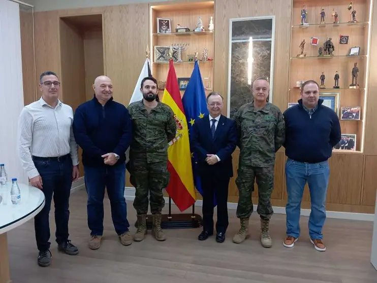 Regulares presenta ante la Ciudad y Delegaci&oacute;n la nueva edici&oacute;n del Desaf&iacute;o de los 300. Foto: Ciudad Aut&oacute;noma de Ceuta