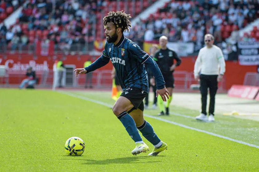 Konrad de la Fuente durante el encuentro entre la UD Almer&iacute;a y la AD Ceuta FC. Foto: Zaki