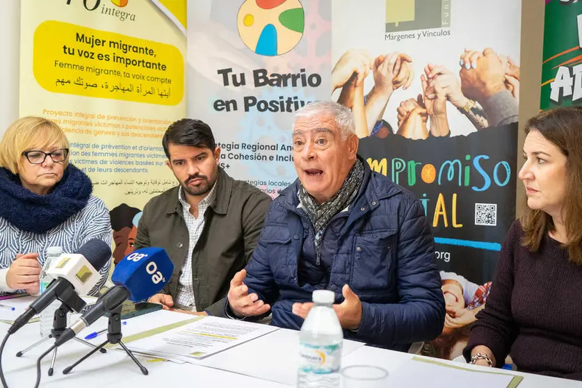 El presidente de la fundaci&oacute;n,&nbsp;Francisco Mena, durante la presentaci&oacute;n / Cedida