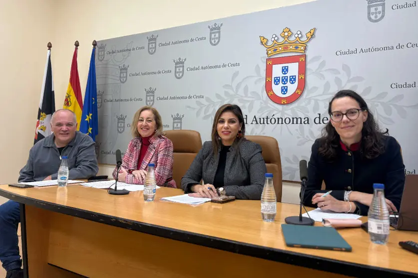 La Consejer&iacute;a de Servicios Sociales presenta&nbsp;un estudio sobre el riesgo de pobreza y exclusi&oacute;n social en la ciudad / Alma Palomino