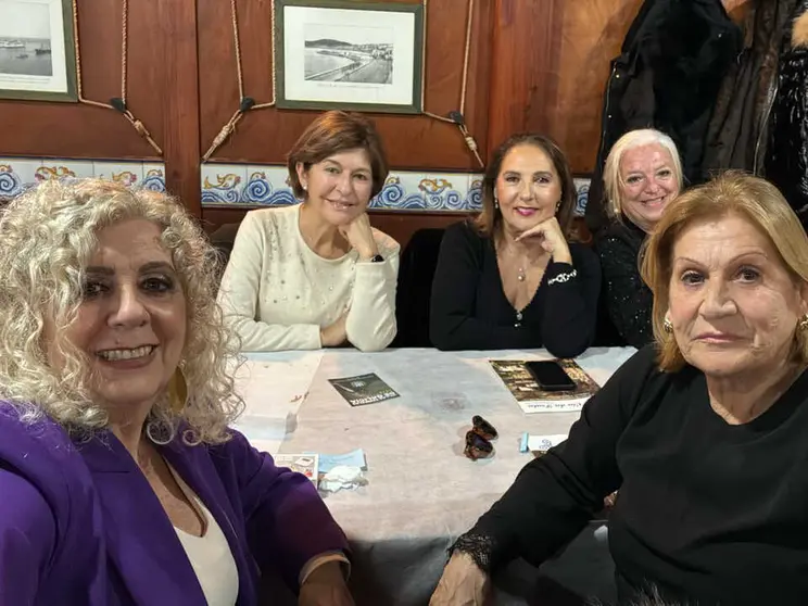 Centro Gallego disfrutando de la Laconada