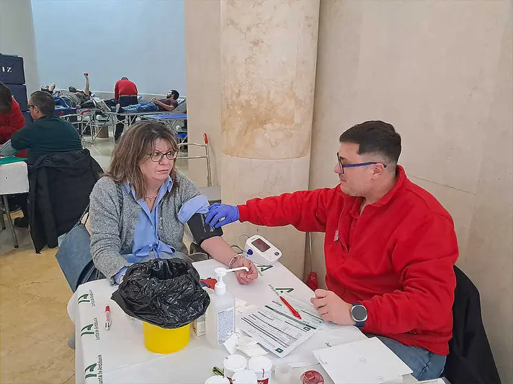 Campa&ntilde;a de donaci&oacute;n de sangre / C&eacute;sar Mart&iacute;n