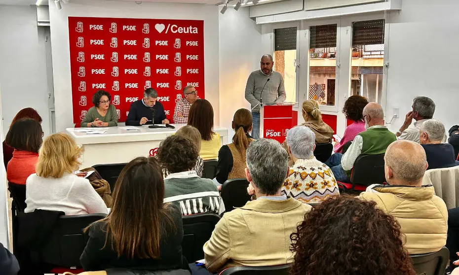 Comit&eacute; Regional del PSOE _ Javer Sakona