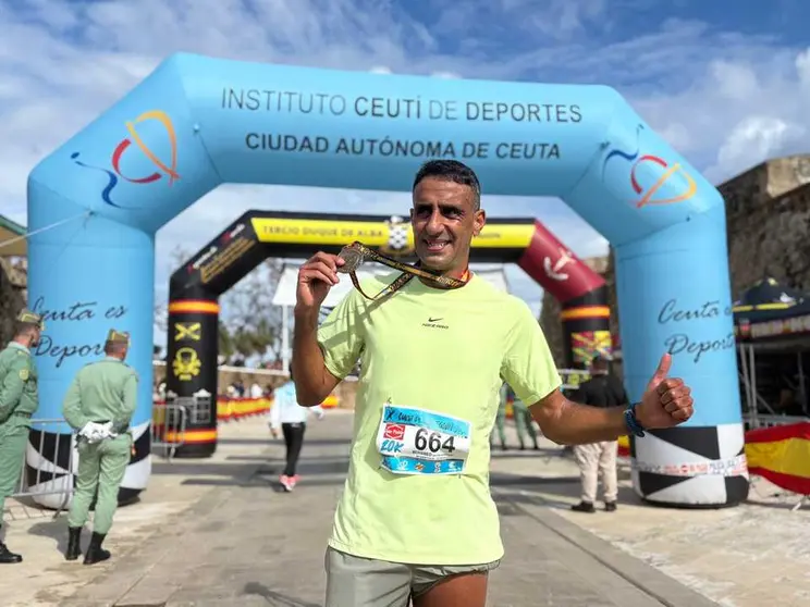 Mohamed Abdeselam 'Bily', ganador de los 20km masculinos de la Cuna de la Legi&oacute;n.