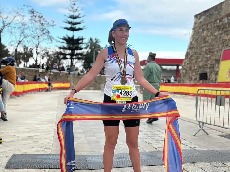 Noelia Castillo, ganadora de los 50 kil&oacute;metros de la Cuna de la Legi&oacute;n.