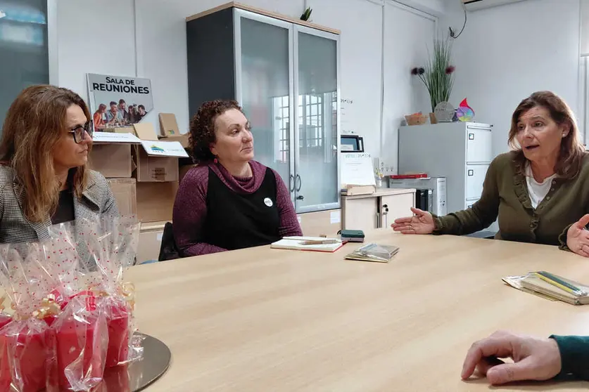 La Federaci&oacute;n Estatal de Ense&ntilde;anza de CCOO visitando Ceuta