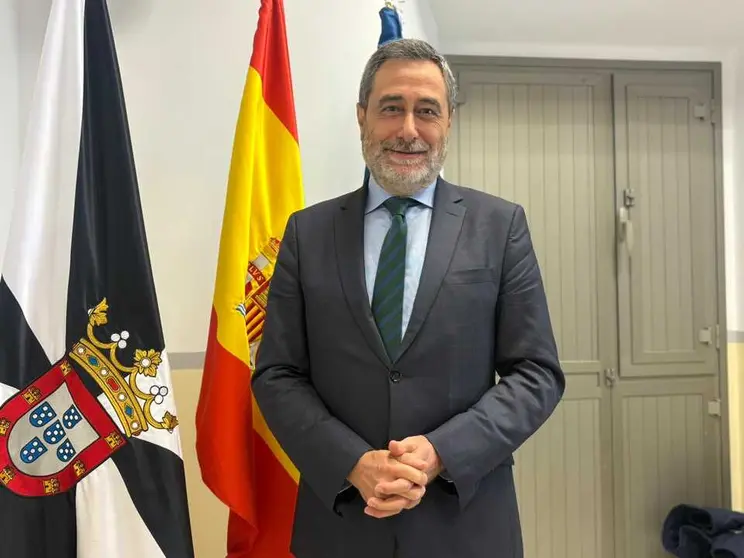 Rafael Garc&iacute;a P&eacute;rez, profesor titular de Relaciones Internacionales de la Universidad Pablo de Olavide / Alma Palomino