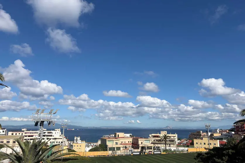 Nubes y claros para este jueves / Alma Palomino
